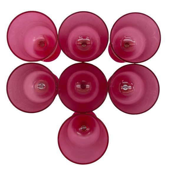 Lot of 7 VTG Plastic Cranberry Wine Cocktail Glasses Textured Beverageware Set - Picture 2 of 6